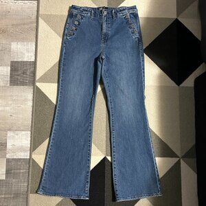 GAP Denim 70's Flare With Button Detail Front Pockets Women's Size 10